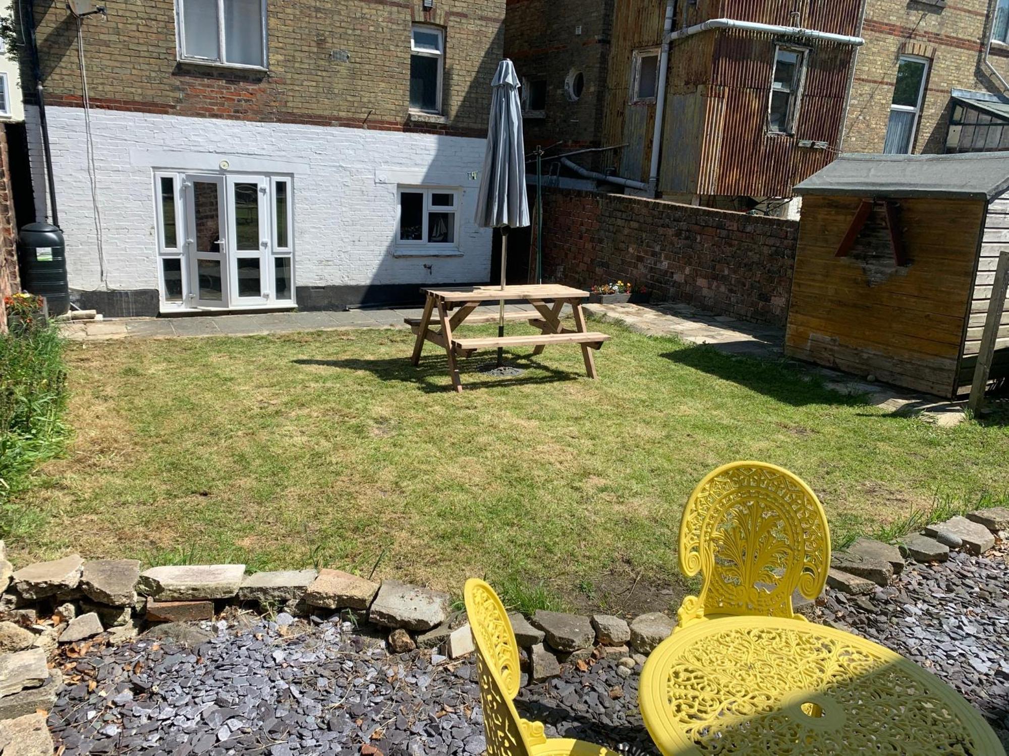 Ryde Beach Garden Apartment Екстер'єр фото